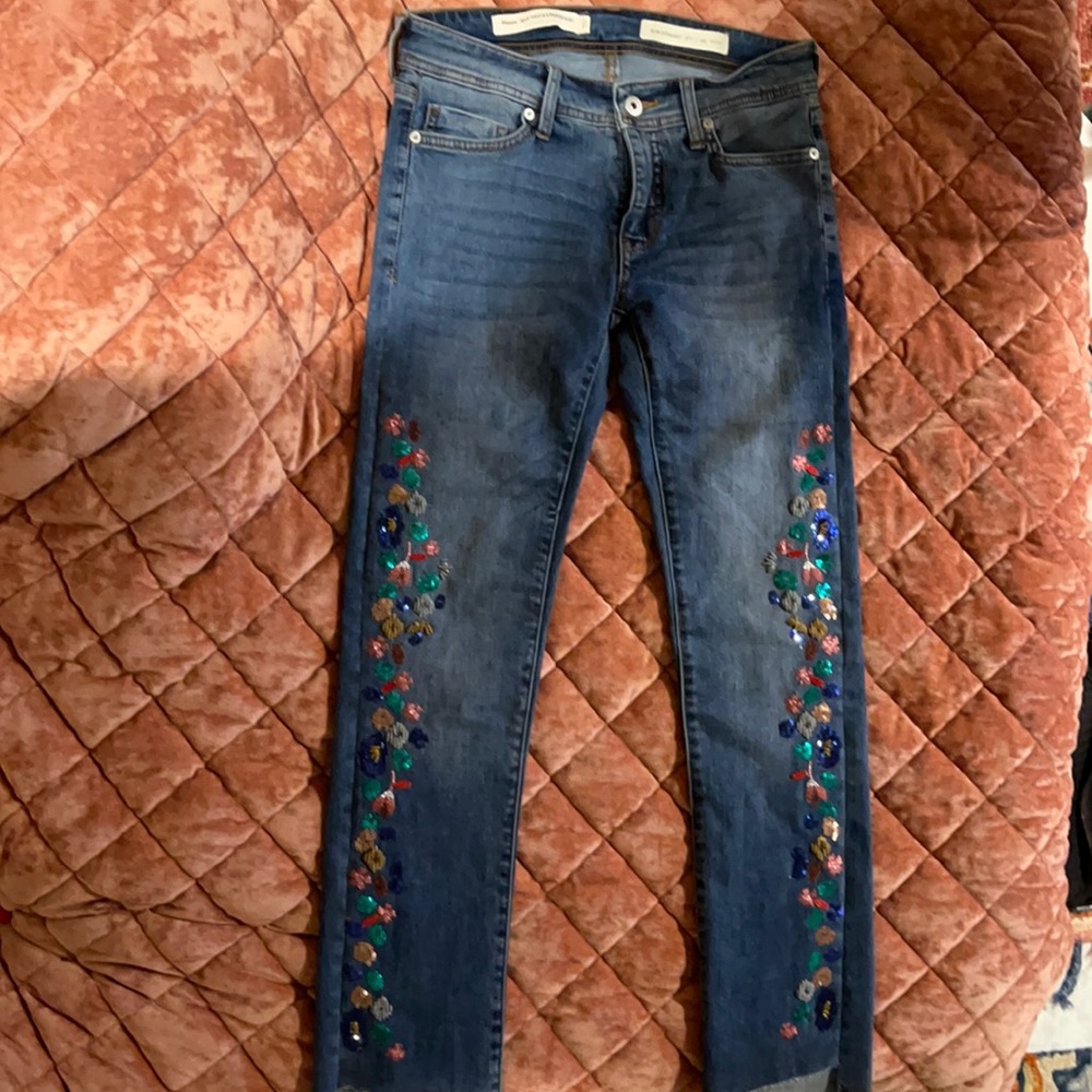 Petite slim straight jeans with sequin
